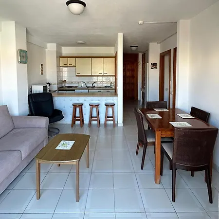 Apartment 2 Bed With Pool Views In Americas K201 Playa de las Américas